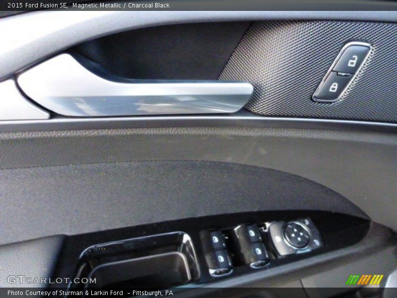 Magnetic Metallic / Charcoal Black 2015 Ford Fusion SE