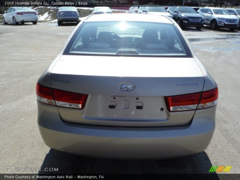 Golden Beige / Beige 2006 Hyundai Sonata GL