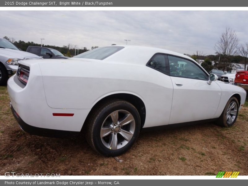 Bright White / Black/Tungsten 2015 Dodge Challenger SXT