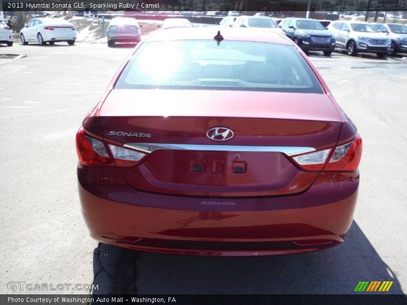 Sparkling Ruby / Camel 2013 Hyundai Sonata GLS