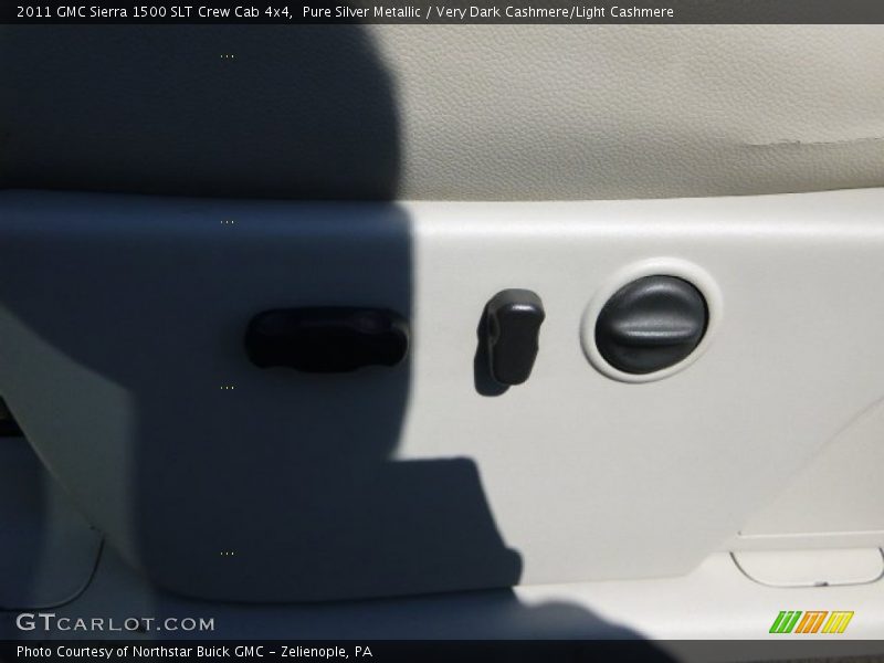 Pure Silver Metallic / Very Dark Cashmere/Light Cashmere 2011 GMC Sierra 1500 SLT Crew Cab 4x4
