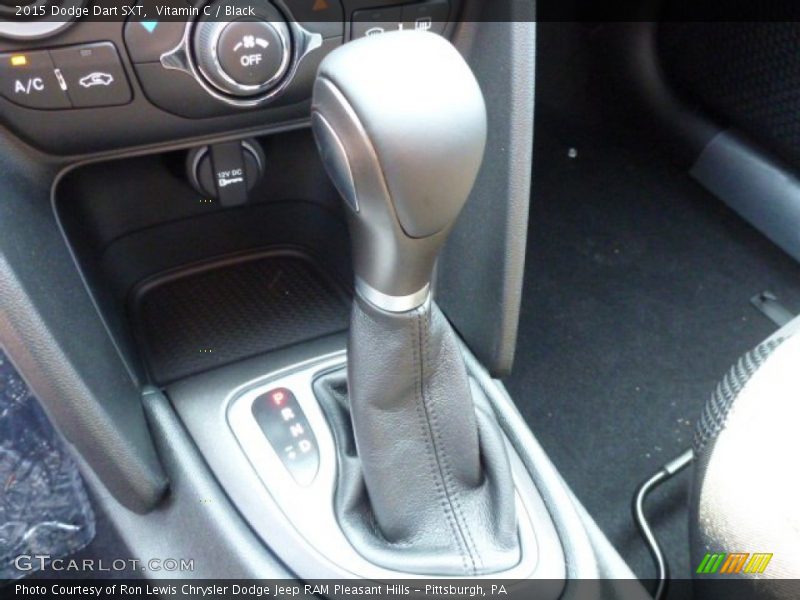 Vitamin C / Black 2015 Dodge Dart SXT