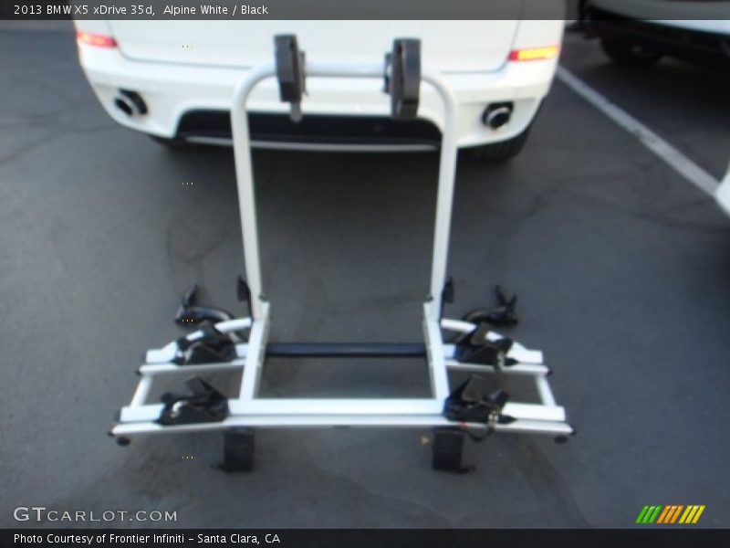 Alpine White / Black 2013 BMW X5 xDrive 35d