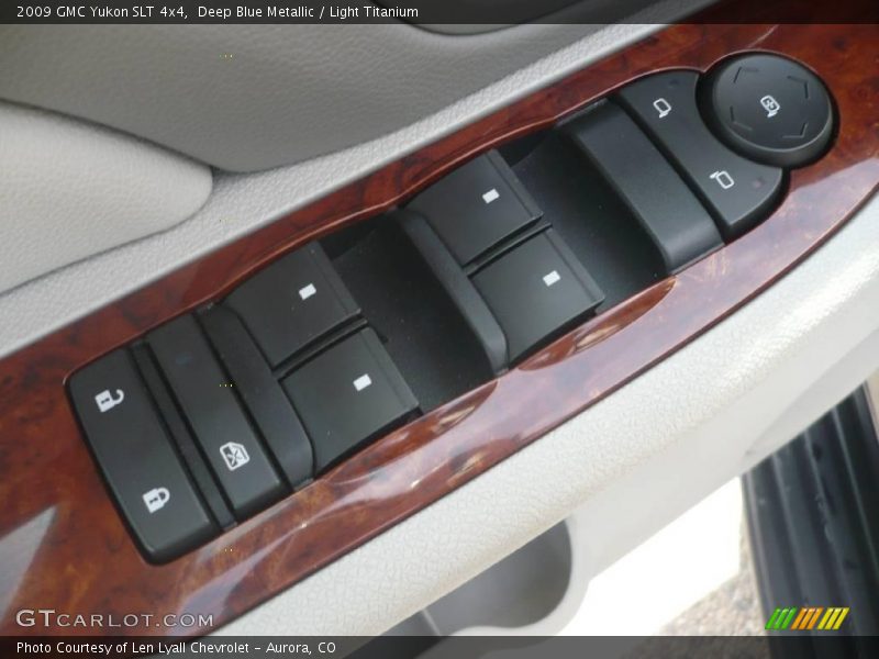 Deep Blue Metallic / Light Titanium 2009 GMC Yukon SLT 4x4