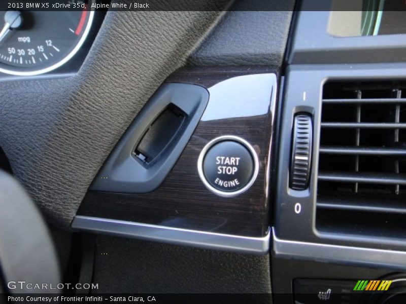 Alpine White / Black 2013 BMW X5 xDrive 35d