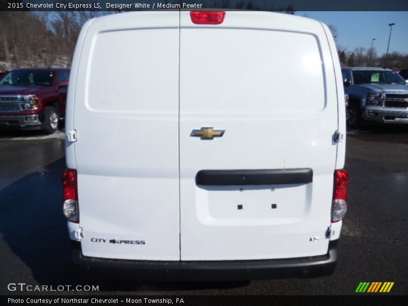 Designer White / Medium Pewter 2015 Chevrolet City Express LS