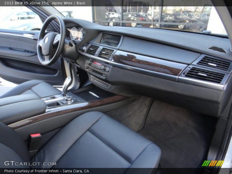Alpine White / Black 2013 BMW X5 xDrive 35d