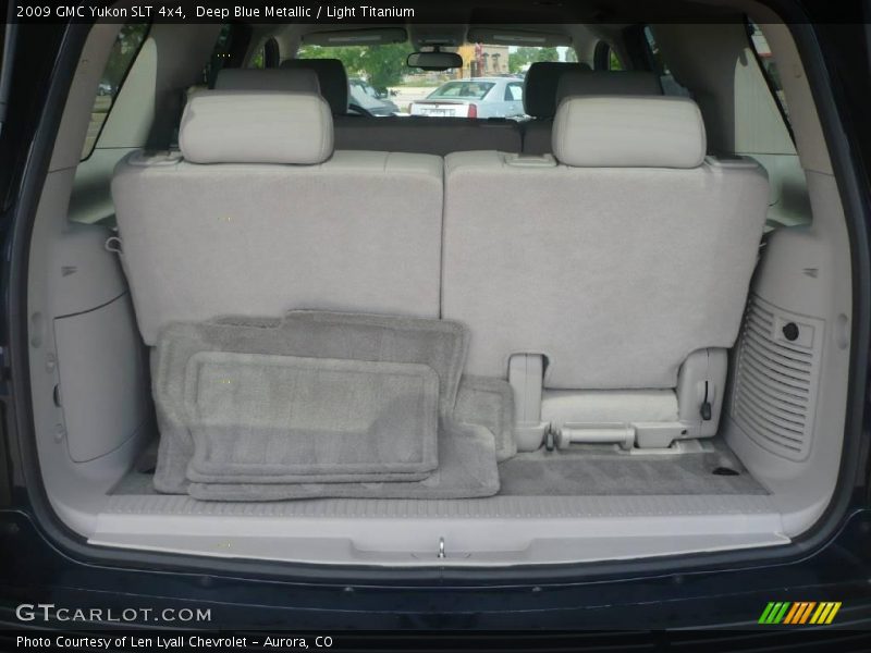 Deep Blue Metallic / Light Titanium 2009 GMC Yukon SLT 4x4
