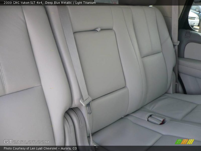 Deep Blue Metallic / Light Titanium 2009 GMC Yukon SLT 4x4