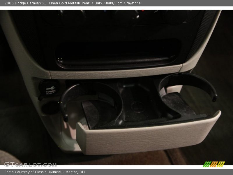 Linen Gold Metallic Pearl / Dark Khaki/Light Graystone 2006 Dodge Caravan SE