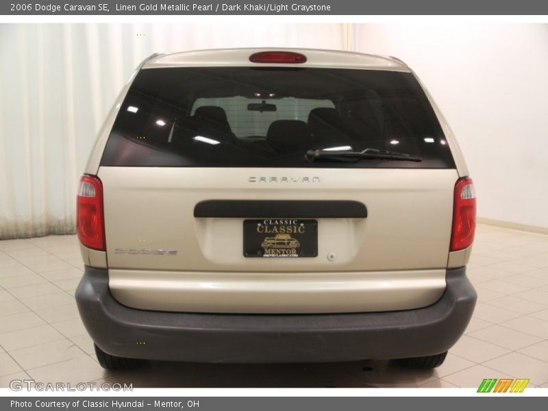 Linen Gold Metallic Pearl / Dark Khaki/Light Graystone 2006 Dodge Caravan SE