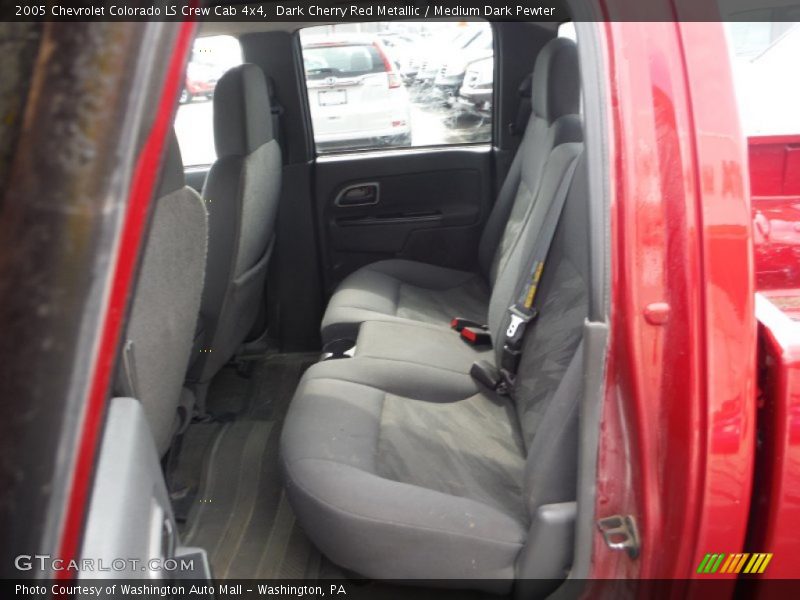 Dark Cherry Red Metallic / Medium Dark Pewter 2005 Chevrolet Colorado LS Crew Cab 4x4