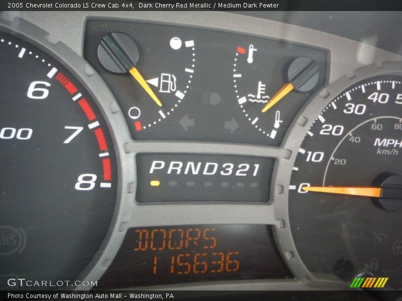 Dark Cherry Red Metallic / Medium Dark Pewter 2005 Chevrolet Colorado LS Crew Cab 4x4