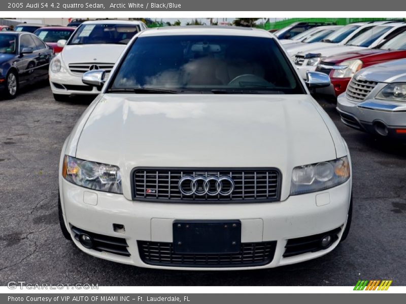 Arctic White / Black/Blue 2005 Audi S4 4.2 quattro Sedan