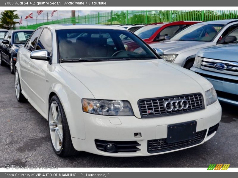 Arctic White / Black/Blue 2005 Audi S4 4.2 quattro Sedan
