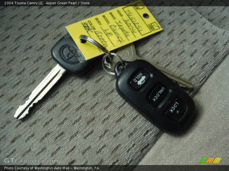 Aspen Green Pearl / Stone 2004 Toyota Camry LE