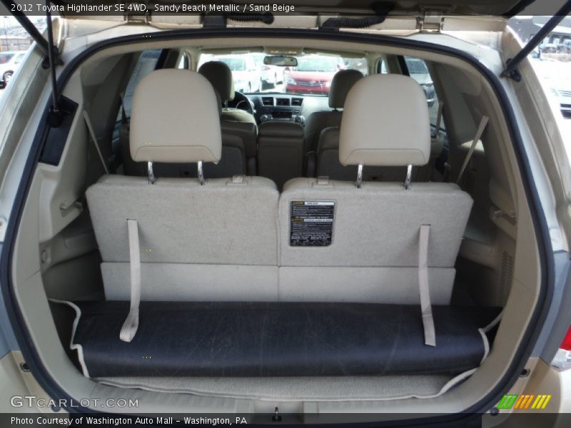 Sandy Beach Metallic / Sand Beige 2012 Toyota Highlander SE 4WD