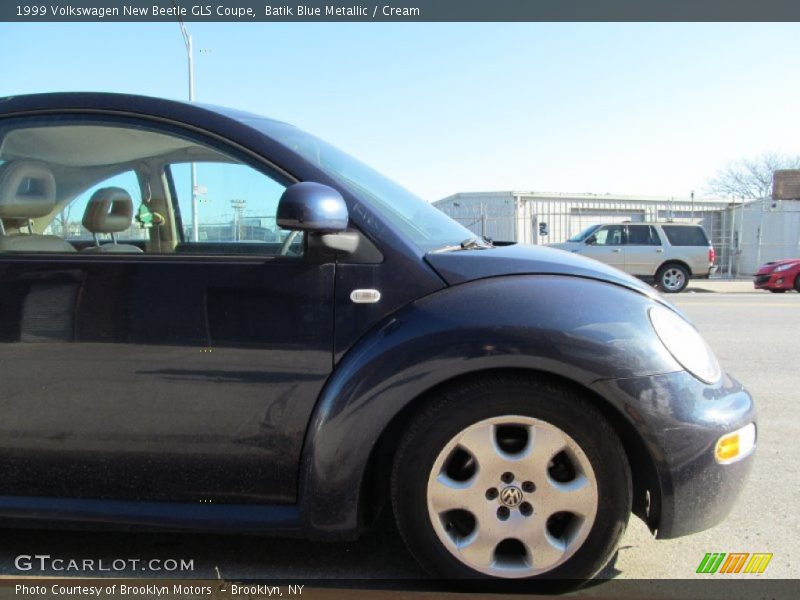 Batik Blue Metallic / Cream 1999 Volkswagen New Beetle GLS Coupe