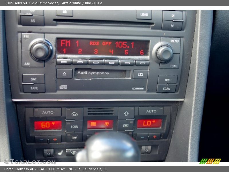 Arctic White / Black/Blue 2005 Audi S4 4.2 quattro Sedan