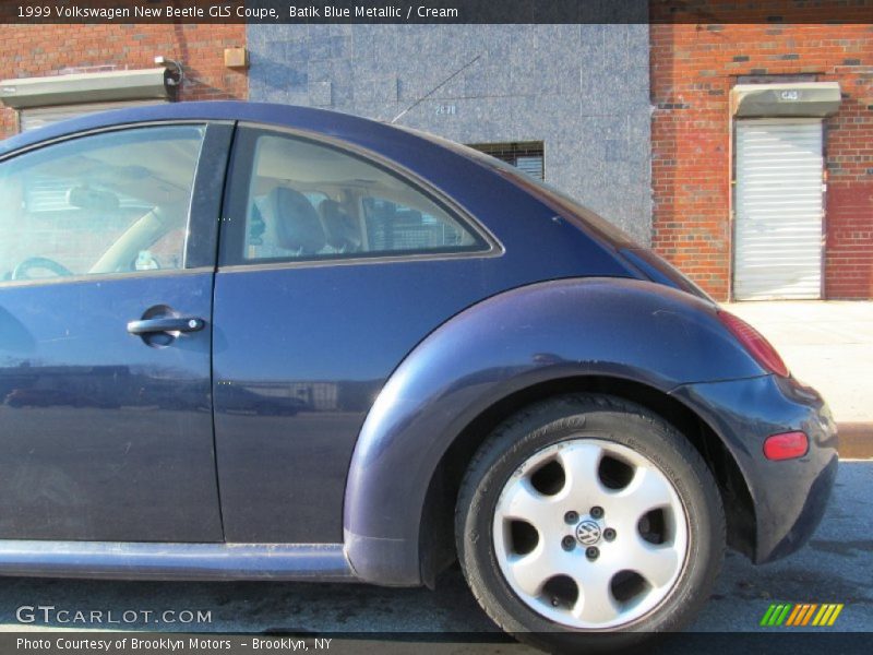 Batik Blue Metallic / Cream 1999 Volkswagen New Beetle GLS Coupe