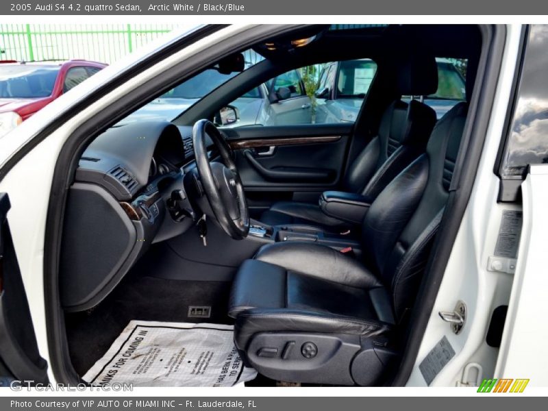 Arctic White / Black/Blue 2005 Audi S4 4.2 quattro Sedan