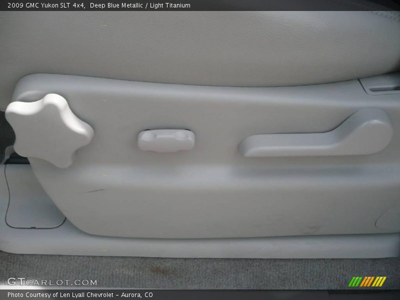 Deep Blue Metallic / Light Titanium 2009 GMC Yukon SLT 4x4