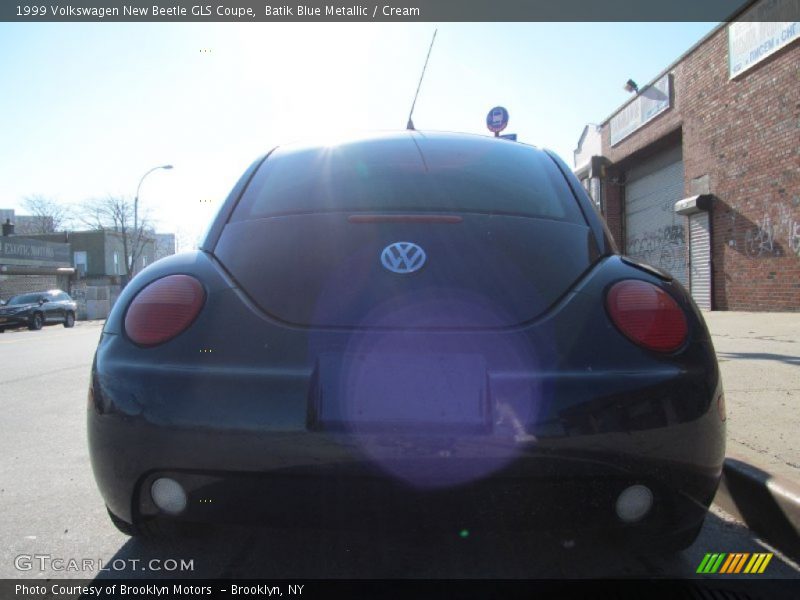 Batik Blue Metallic / Cream 1999 Volkswagen New Beetle GLS Coupe