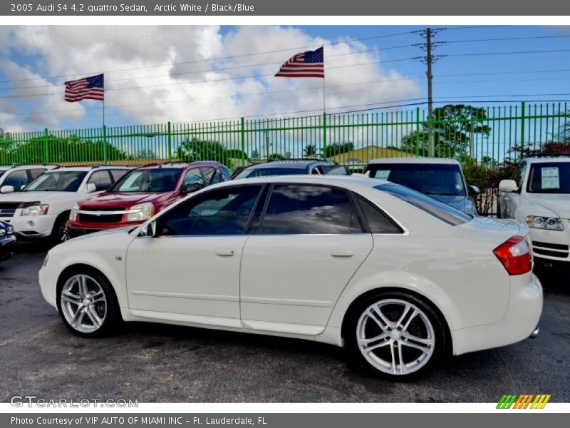 Arctic White / Black/Blue 2005 Audi S4 4.2 quattro Sedan