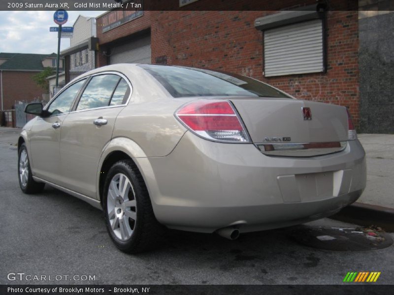 Gold Mist Metallic / Tan 2009 Saturn Aura XR