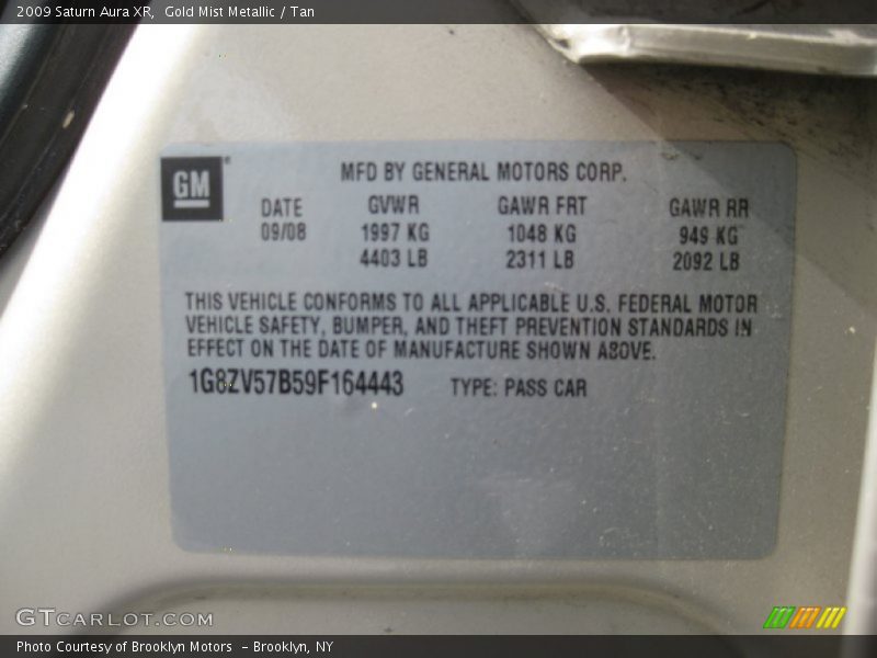 Gold Mist Metallic / Tan 2009 Saturn Aura XR