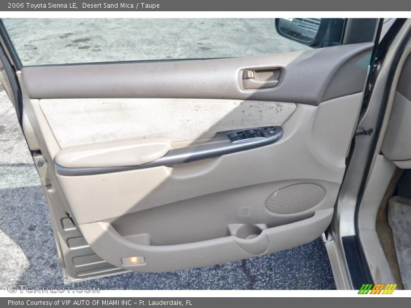 Desert Sand Mica / Taupe 2006 Toyota Sienna LE