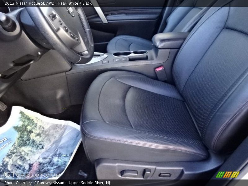 Pearl White / Black 2013 Nissan Rogue SL AWD