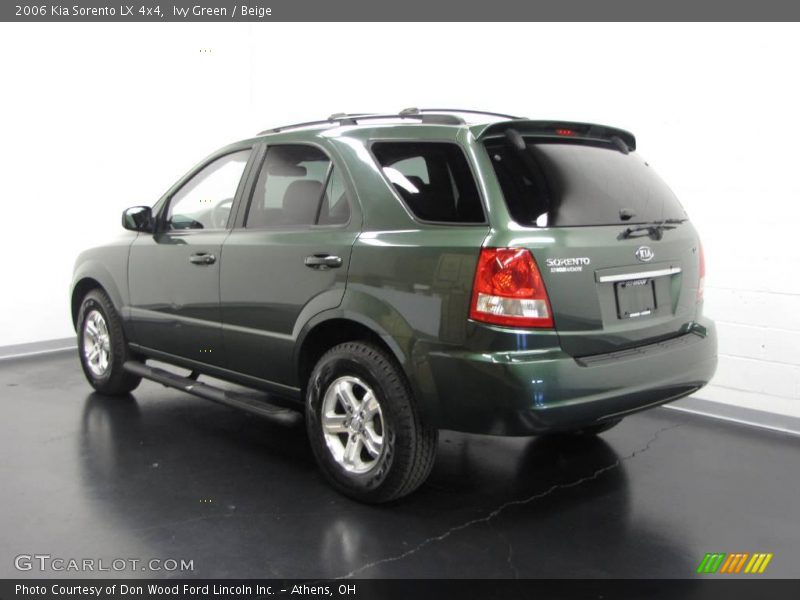 Ivy Green / Beige 2006 Kia Sorento LX 4x4