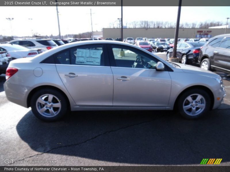 Champagne Silver Metallic / Brownstone 2015 Chevrolet Cruze LT