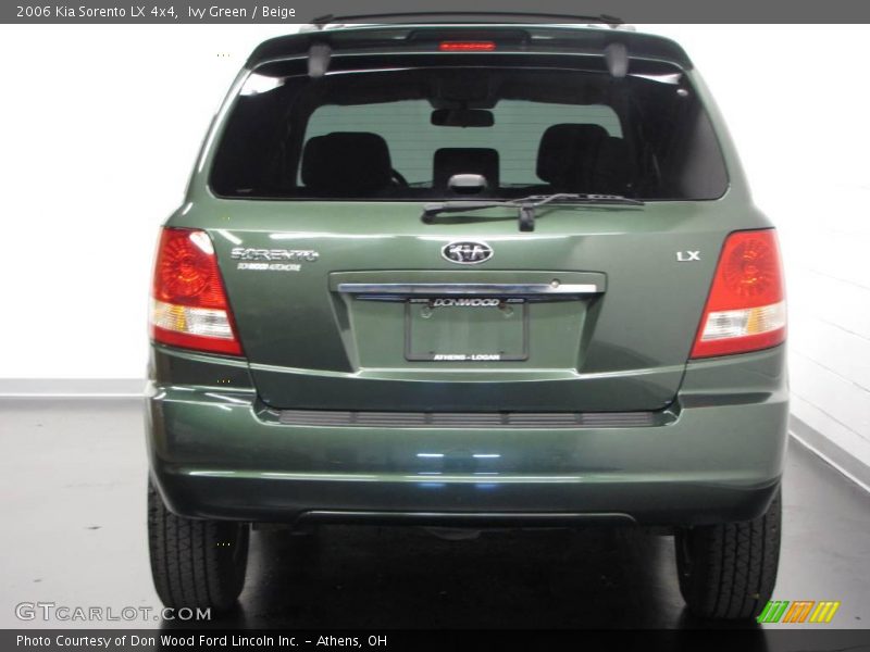 Ivy Green / Beige 2006 Kia Sorento LX 4x4