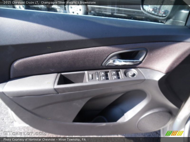 Champagne Silver Metallic / Brownstone 2015 Chevrolet Cruze LT