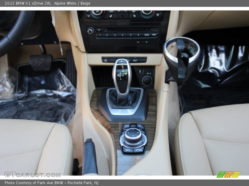 Alpine White / Beige 2013 BMW X1 xDrive 28i