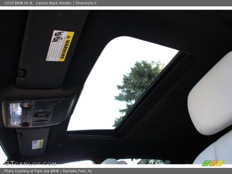 Carbon Black Metallic / Silverstone II 2010 BMW X6 M