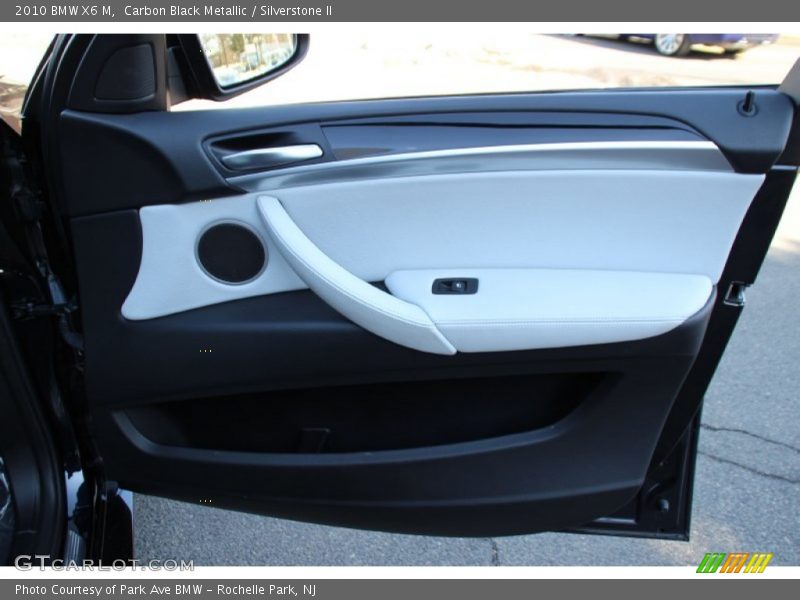 Carbon Black Metallic / Silverstone II 2010 BMW X6 M