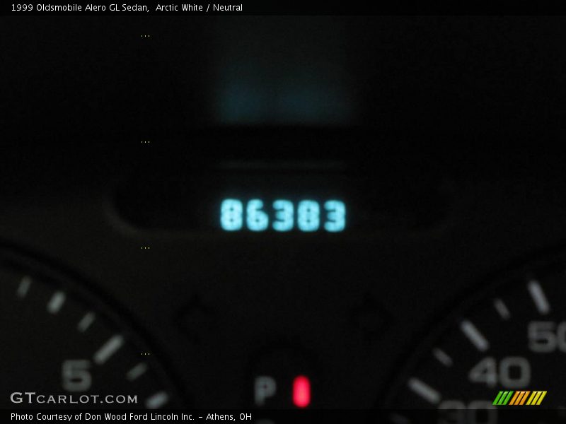 Arctic White / Neutral 1999 Oldsmobile Alero GL Sedan