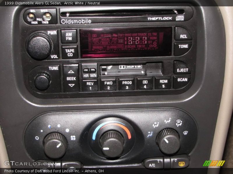 Arctic White / Neutral 1999 Oldsmobile Alero GL Sedan