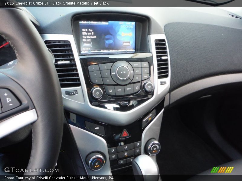 Controls of 2015 Cruze LT