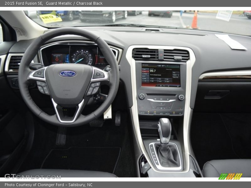 Guard Metallic / Charcoal Black 2015 Ford Fusion SE