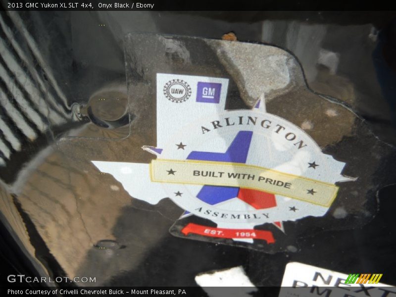 Onyx Black / Ebony 2013 GMC Yukon XL SLT 4x4