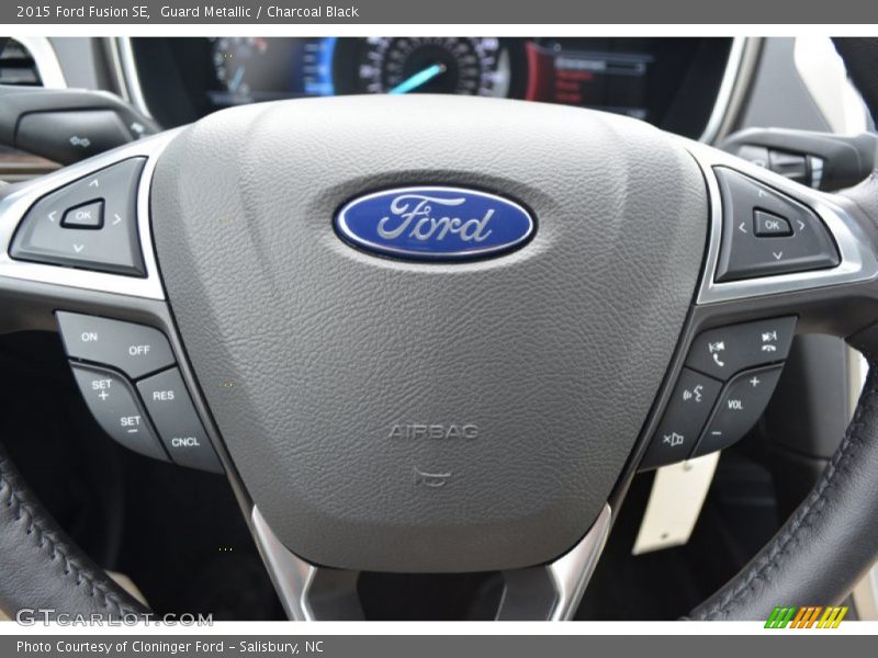 Guard Metallic / Charcoal Black 2015 Ford Fusion SE