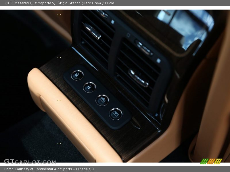 Grigio Granito (Dark Grey) / Cuoio 2012 Maserati Quattroporte S