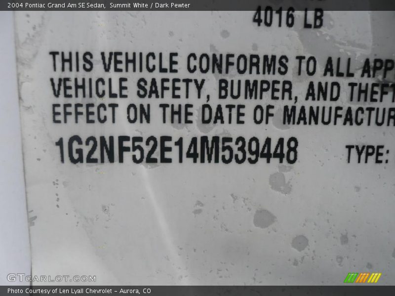 Summit White / Dark Pewter 2004 Pontiac Grand Am SE Sedan