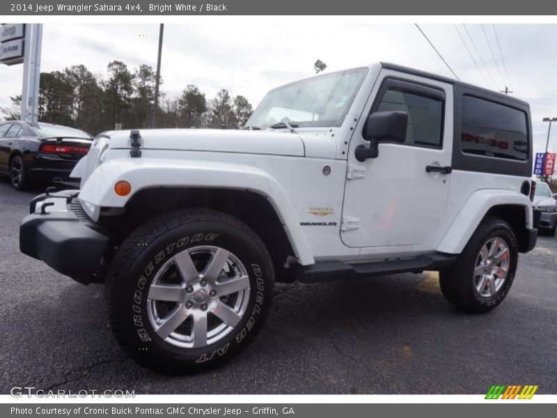 Bright White / Black 2014 Jeep Wrangler Sahara 4x4