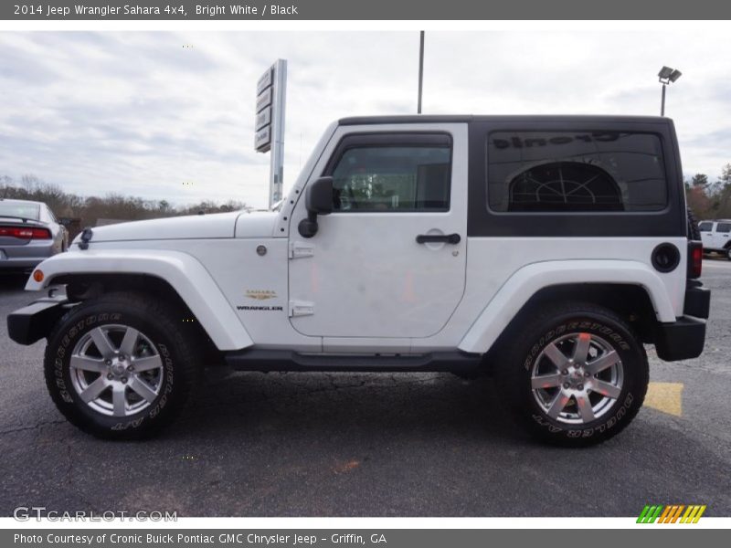 Bright White / Black 2014 Jeep Wrangler Sahara 4x4