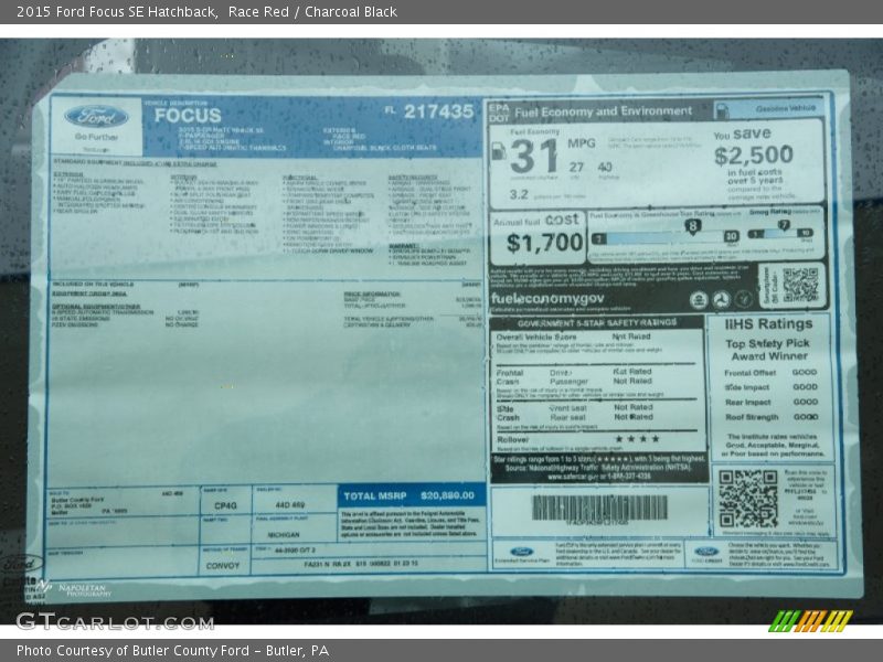 Race Red / Charcoal Black 2015 Ford Focus SE Hatchback